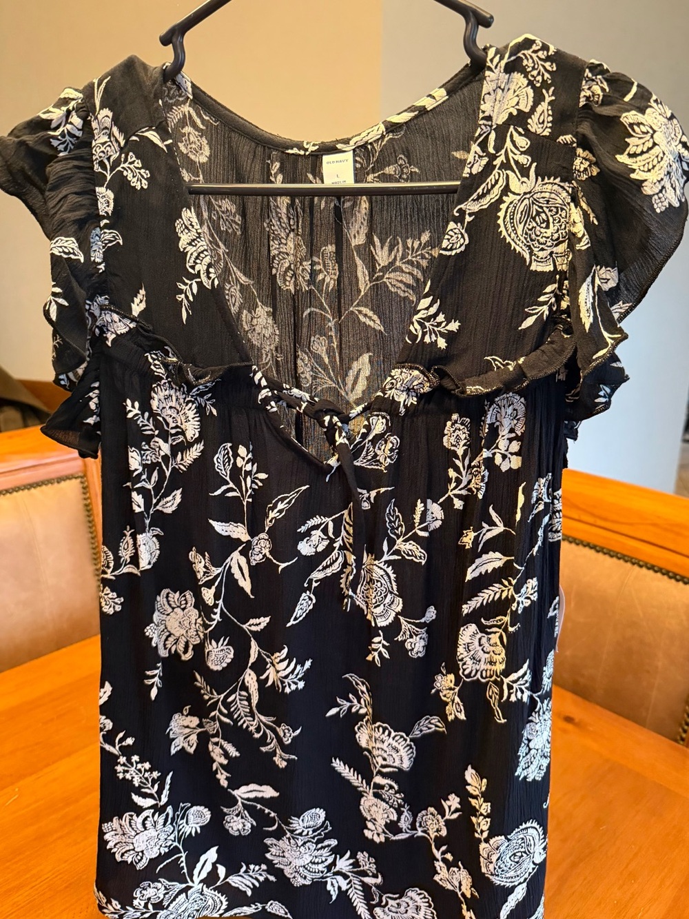 Old Navy Black Floral Tie-Front Ruffle Sleeve Blouse